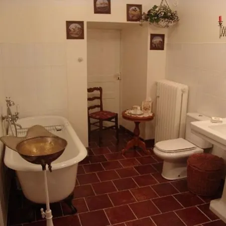 Holiday home Le Chateau De Mouzay *