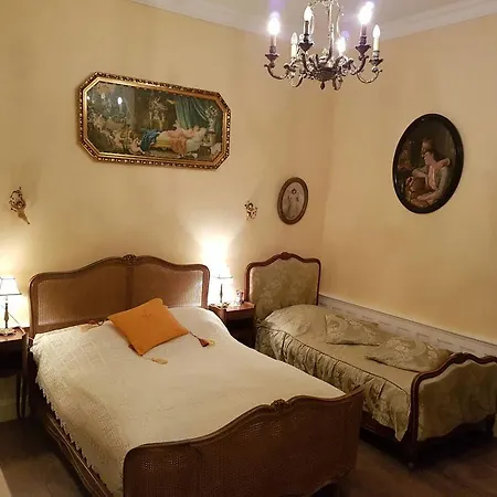 Le Chateau De Mouzay Holiday home *